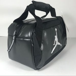 Jordan Travel Bag Black With Reflective Zipper Tag